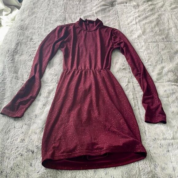 Lucy-in-the-sky Women's Burgundy and Red Dress - Picture 5 of 7